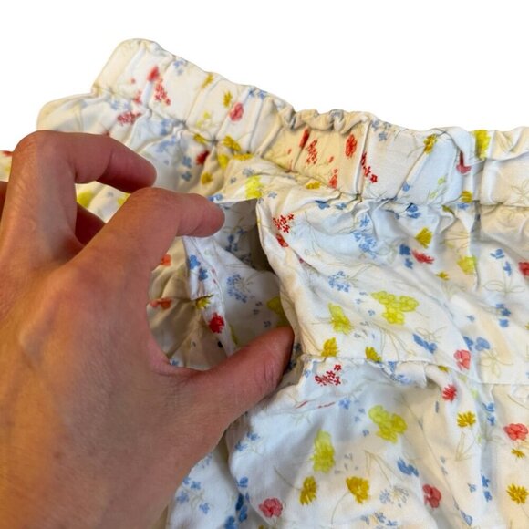 UNIQLO Kids Floral Tiered Pocketed Skirt Multicolor Elastic Waist Size 6 - Picture 2 of 4